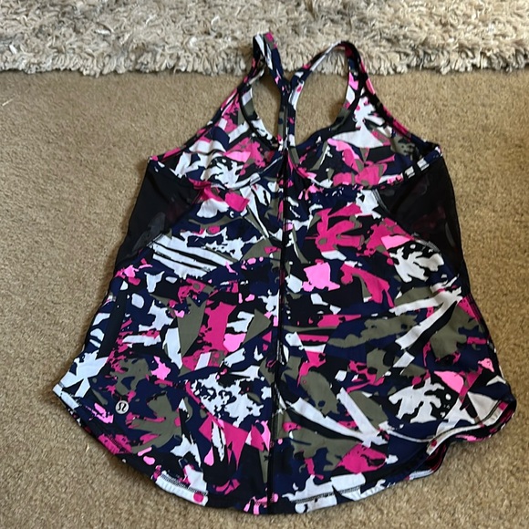 LULULEMON Fast Lane Singlet Pop Cut Boom Juice Multi / Black - Picture 12 of 15